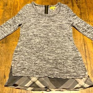 Princes Vera Wang long sleeve Juniors top. Never worn